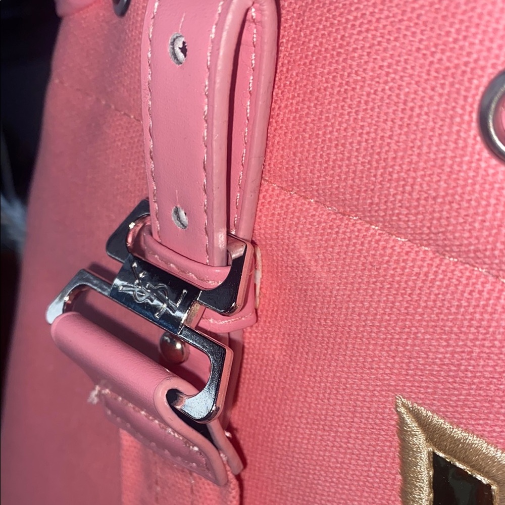 Yves Saint Laurent Pink Tote with Gold Logo - Picture 3 of 11